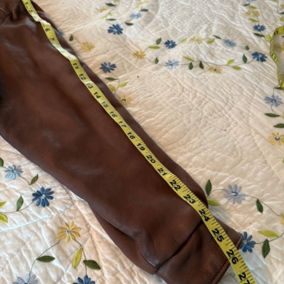 Remy Leather- 44R– Premium Lambskin Quilted Jacket- USA Made- $1100 MSRP - Picture 8 of 10